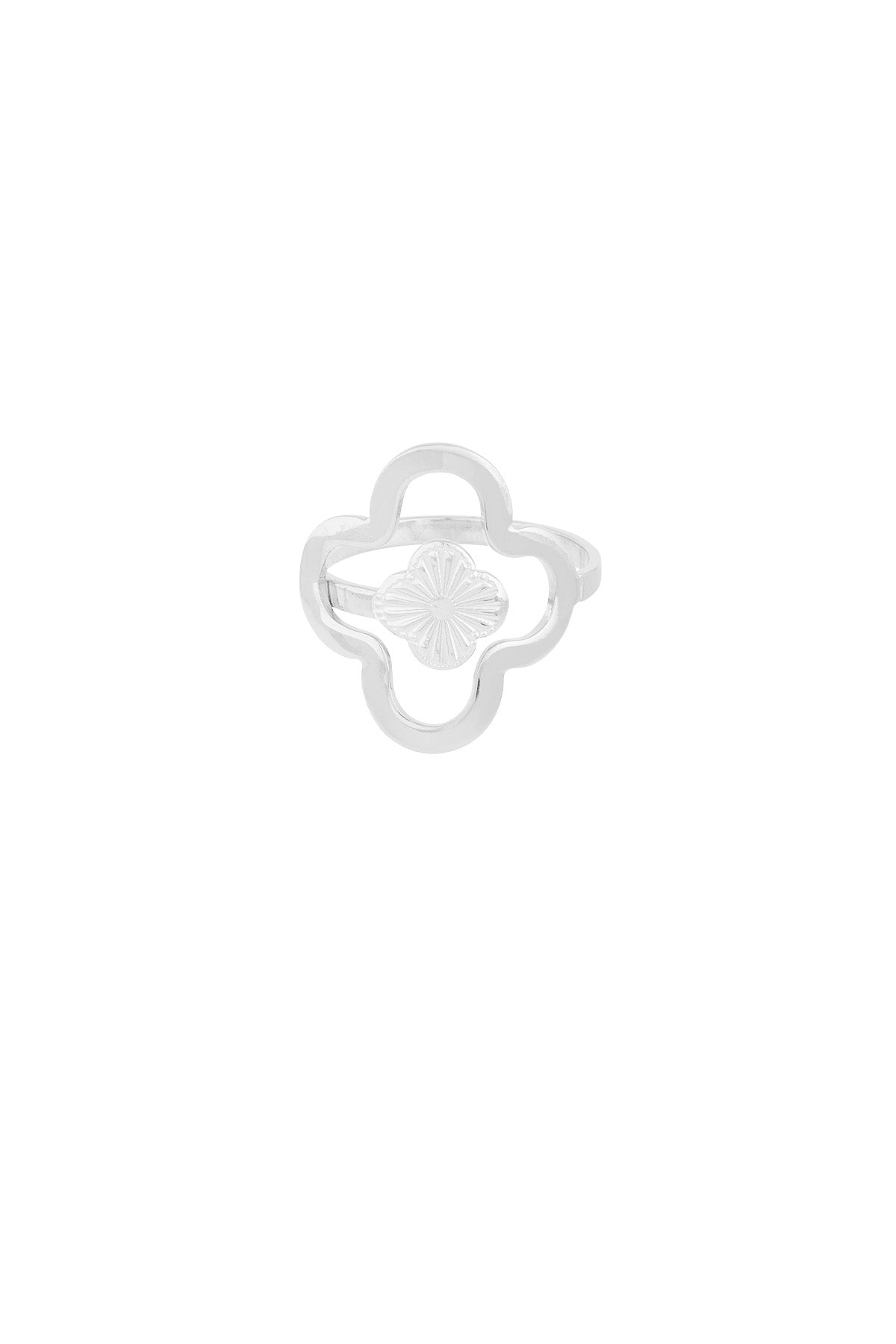lucky leaf ring
