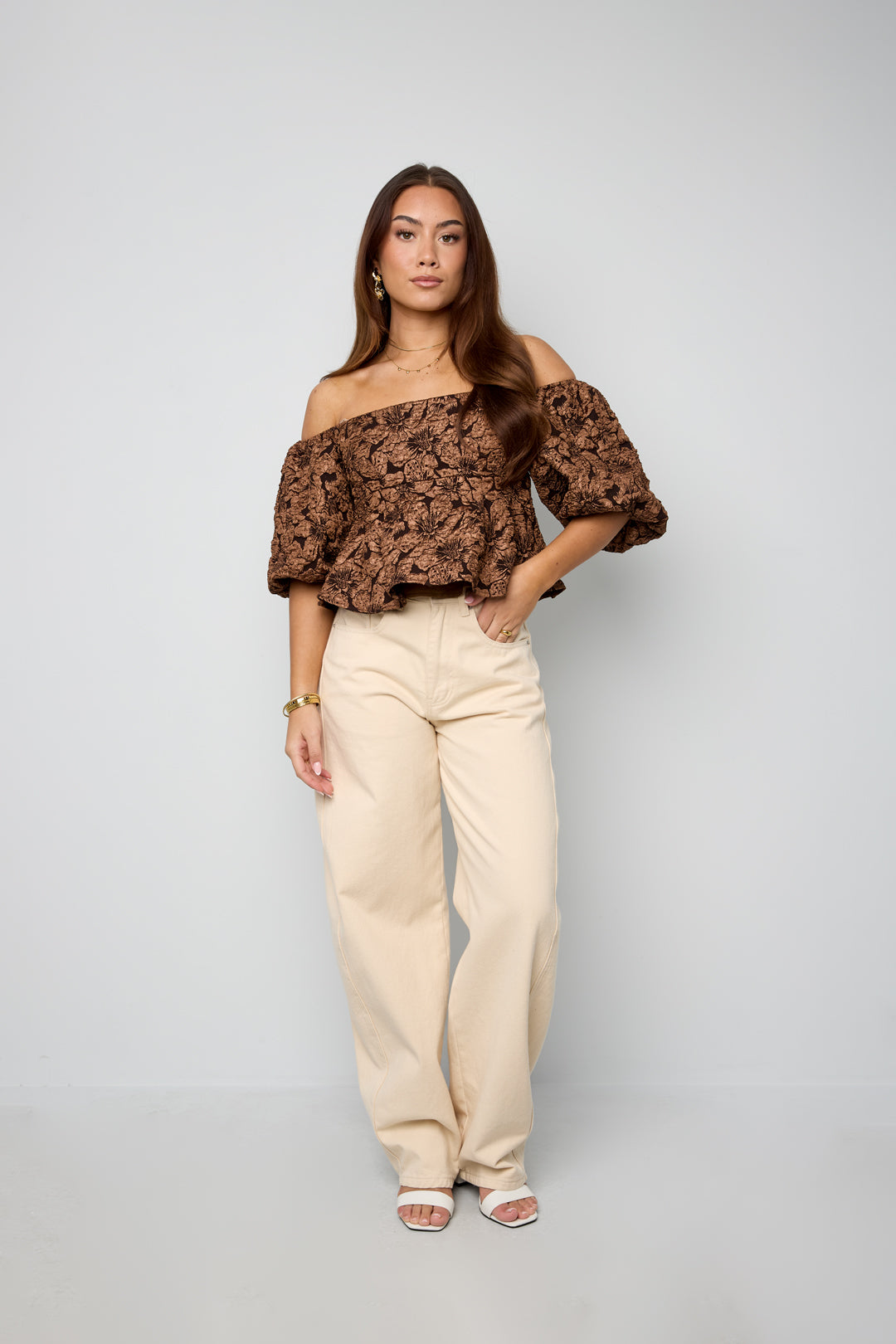 textured puff sleeve top